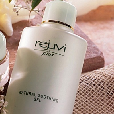 RJ + NATURAL SOOTHING GEL